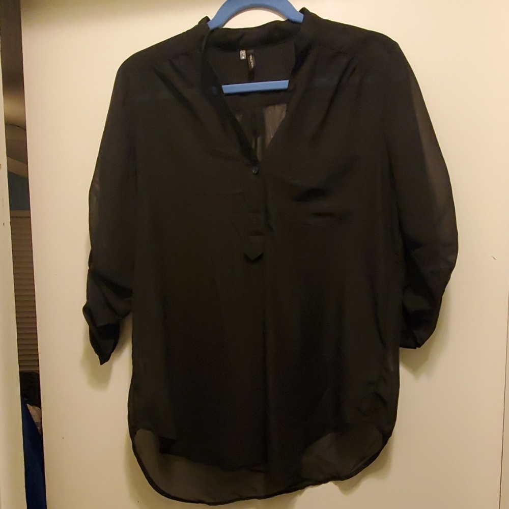 Maurices 3/4 length blouse